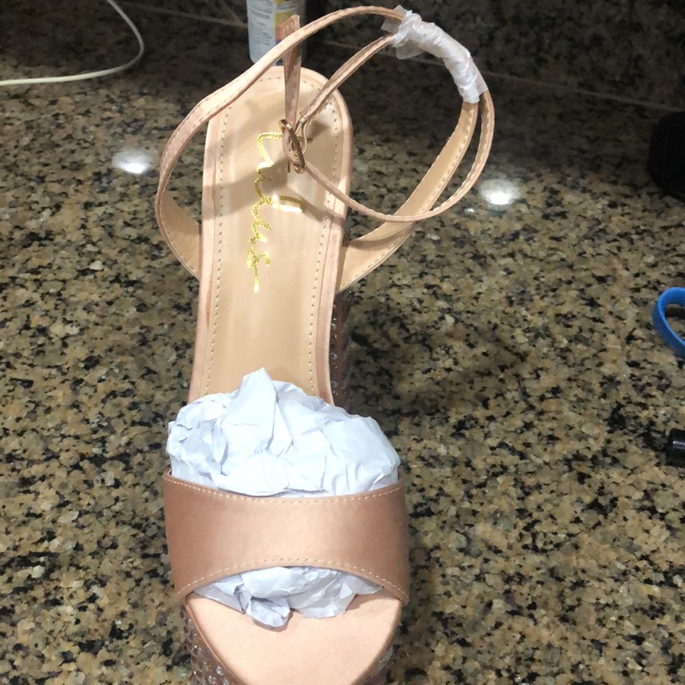 Nude 01  Rhinestone block junky heels sandal satin bridal promo. - Picture 10 of 10